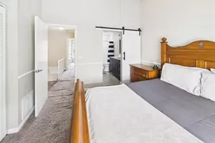 3357 W Wyoming Cir, Tampa, FL 33611 - Photo 11