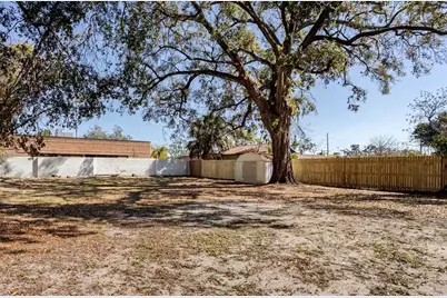 8911 Oren Avenue, Tampa, FL 33614 - Photo 17