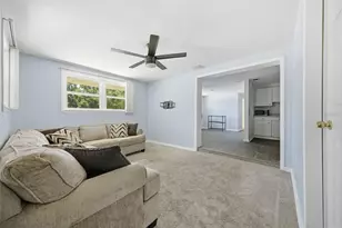 11410 Thomas Rd, Seffner, FL 33584 - Photo 7