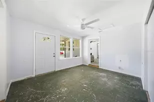 11410 Thomas Rd, Seffner, FL 33584 - Photo 9