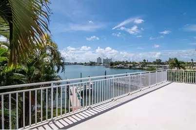 7025 Boca Ciega Drive, Saint Pete Beach, FL 33706 - Photo 35