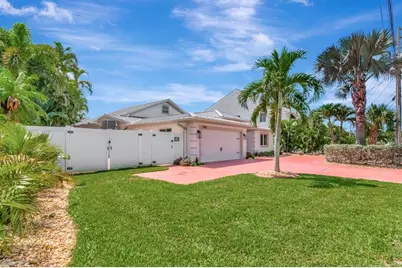 7025 Boca Ciega Drive, Saint Pete Beach, FL 33706 - Photo 57
