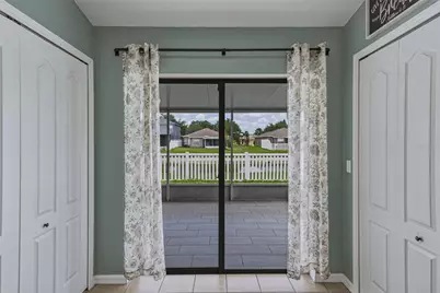 8160 Canterbury Lake Boulevard, Tampa, FL 33619 - Photo 17