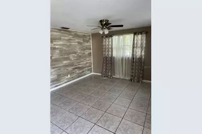 8892 79th Place, Seminole, FL 33777 - Photo 5