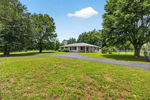 39901 Otis Allen Rd, Zephyrhills, FL 33540 - Photo 57