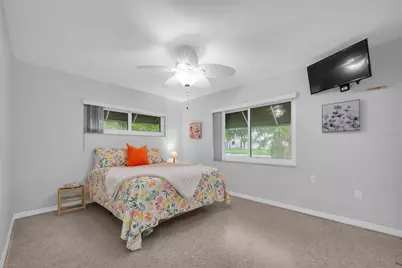 55 A Dolphin Drive, Treasure Island, FL 33706 - Photo 21