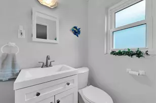 55A Dolphin Dr, Treasure Island, FL 33706 - Photo 19