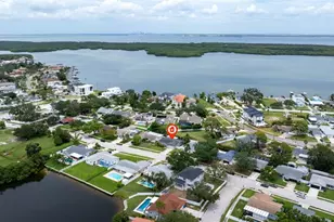 6085 Tanglewood Dr NE, Saint Petersburg, FL 33703 - Photo 41
