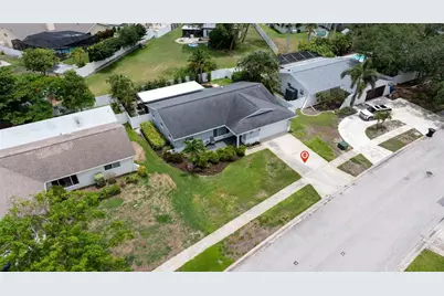6085 Tanglewood Drive NE, Saint Petersburg, FL 33703 - Photo 35