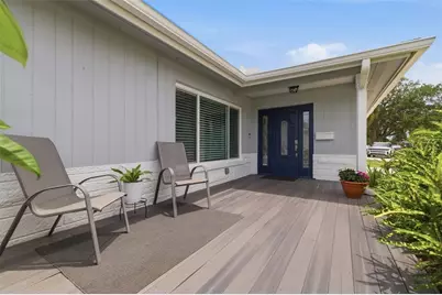6085 Tanglewood Drive NE, Saint Petersburg, FL 33703 - Photo 5