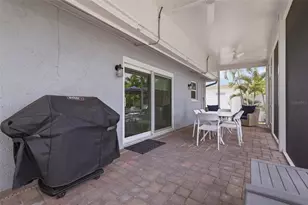 6085 Tanglewood Dr NE, Saint Petersburg, FL 33703 - Photo 29
