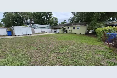 425 40th Avenue NE, Saint Petersburg, FL 33703 - Photo 21
