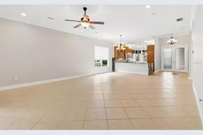 15790 Crystal Waters Drive, Wimauma, FL 33598 - Photo 11