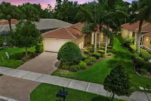 15790 Crystal Waters Dr, Wimauma, FL 33598 - Photo 1