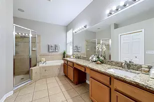 11607 Grove Arcade Dr, Riverview, FL 33569 - Photo 15