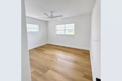 324 42nd Avenue N, Saint Petersburg, FL 33703 - Photo 21