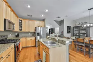 3002 Bayshore Pointe Dr, Tampa, FL 33611 - Photo 15