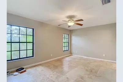 12721 N Armenia Avenue, Tampa, FL 33612 - Photo 35