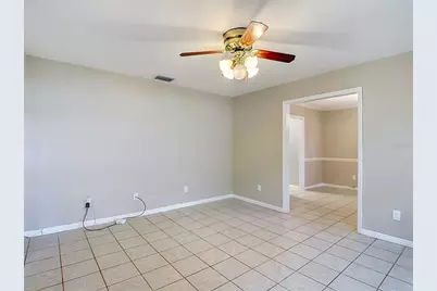 12721 N Armenia Avenue, Tampa, FL 33612 - Photo 17