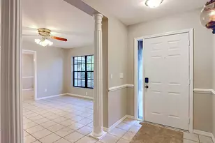 12721 N Armenia Ave, Tampa, FL 33612 - Photo 11