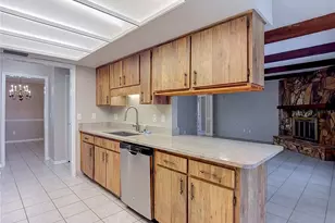12721 N Armenia Ave, Tampa, FL 33612 - Photo 31