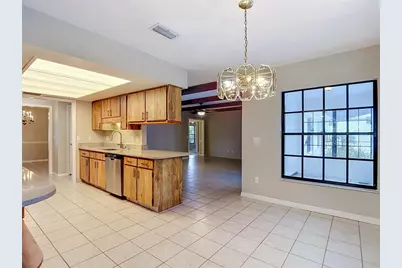 12721 N Armenia Avenue, Tampa, FL 33612 - Photo 29