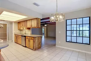 12721 N Armenia Ave, Tampa, FL 33612 - Photo 29