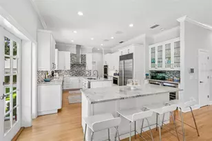814 S Bayside Dr, Tampa, FL 33609 - Photo 15