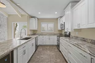 360 S Woodlands Dr, Oldsmar, FL 34677 - Photo 11