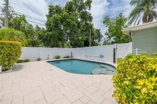 5610 19th Ave S, Gulfport, FL 33707 - Photo 23