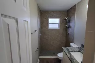 107 W Clay Ave, Brandon, FL 33510 - Photo 7