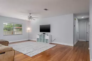 1313 Whisper Dr, Largo, FL 33770 - Photo 19