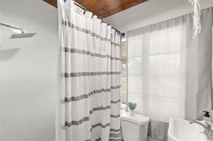 920 Alicia Ave, Tampa, FL 33604 - Photo 21