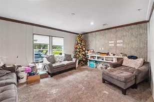 17538 Evelyn Ct, Spring Hill, FL 34610 - Photo 11