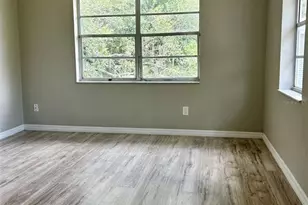 7195 E Bank Dr, Tampa, FL 33617 - Photo 23