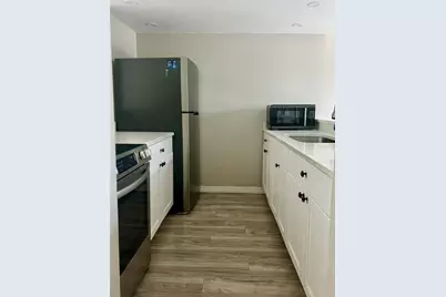 7195 E Bank Drive #206, Tampa, FL 33617 - Photo 3