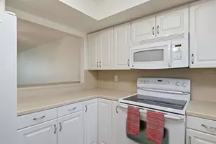 4678 Marine Pkwy, New Port Richey, FL 34652 - Photo 17