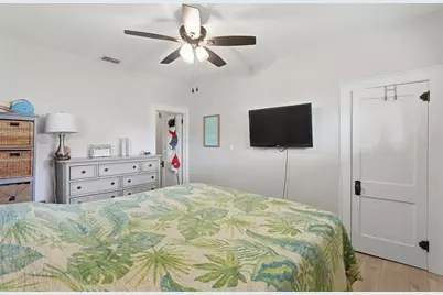 146 16th Avenue SE, Saint Petersburg, FL 33701 - Photo 13