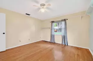 14286 Sunshine Ct, Largo, FL 33774 - Photo 37