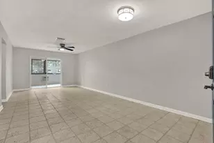 1204 11th Cir SE, Largo, FL 33771 - Photo 3
