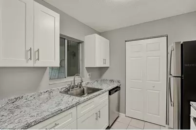 1204 11th Circle SE, Largo, FL 33771 - Photo 9