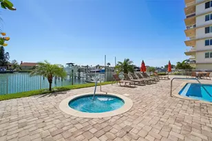 223 Island Way, Clearwater Beach, FL 33767 - Photo 29