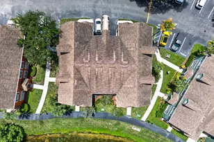 9356 Lake Chase Island Way, Tampa, FL 33626 - Photo 43