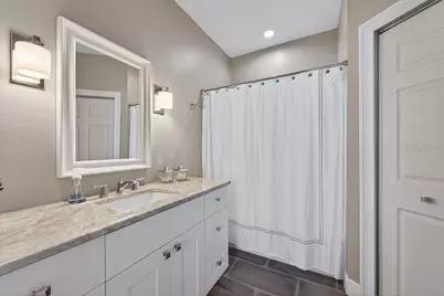 9356 Lake Chase Island Way, Tampa, FL 33626 - Photo 31