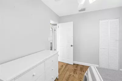 5213 Tangerine Avenue S, Gulfport, FL 33707 - Photo 21