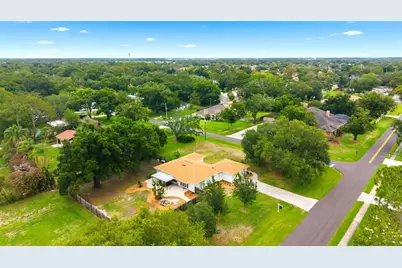 7202 Spring Valley Drive, Tampa, FL 33615 - Photo 51