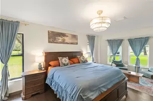 312 Hollow Oak Ct, Spring Hill, FL 34609 - Photo 17