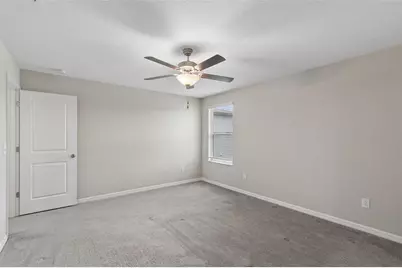 3715 Daisy Bloom Place, Tampa, FL 33619 - Photo 9