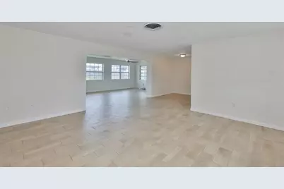 7824 115th Street, Seminole, FL 33772 - Photo 5