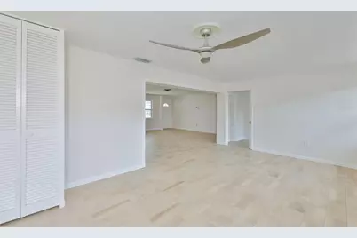 7824 115th Street, Seminole, FL 33772 - Photo 7